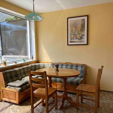 Mira * וליקו טורנובו