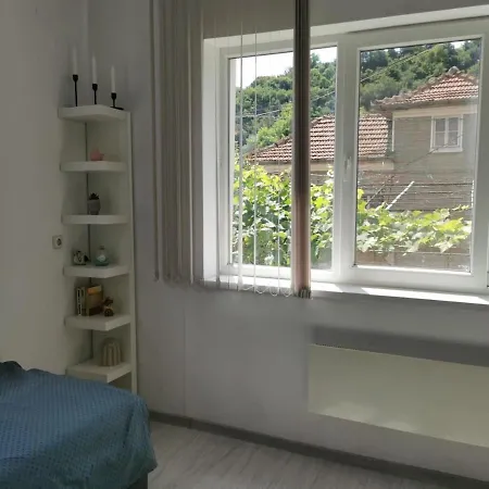 בית נופש Mira וליקו טורנובו